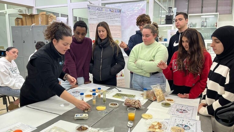Drones de Agricultura 4.0, el germoplasma de la gallina murciana y la fermentación en la elaboración de cerveza son algunos de los atractivos de las Rutas Politécnicas