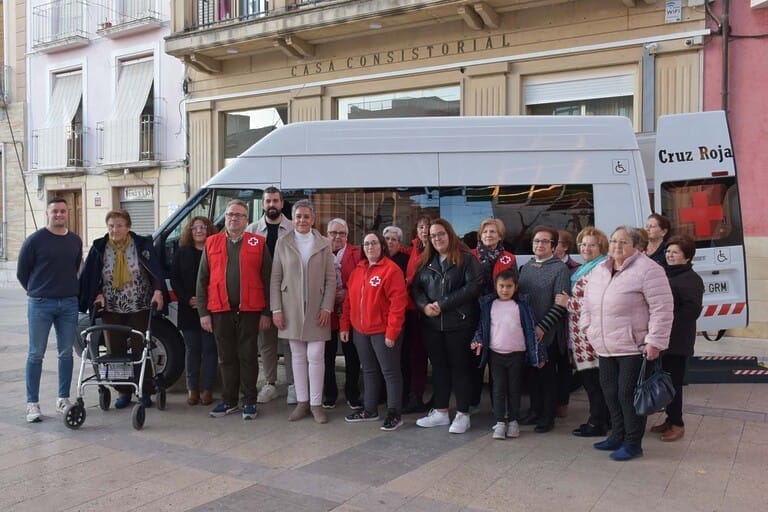 Cruz Roja pone en marcha un servicio de transporte adaptado dentro del programa “Enrédate” que cuenta con la colaboración del Ayuntamiento de Calasparra
