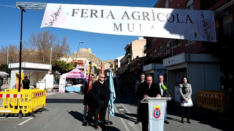 El Ayuntamiento de Mula y el sector empresarial posponen la II Feria Agrícola en apoyo a los agricultores