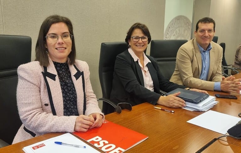 Toñi Abenza: “Resulta bochornoso escuchar al PP decir que la Región está en una buena situación, cuando el 30,5 % de la población vive en riesgo de pobreza y exclusión social”