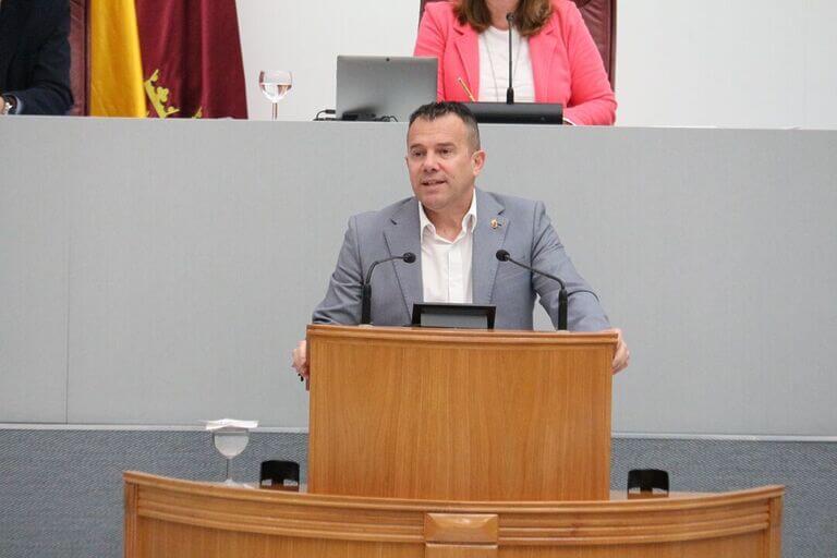 Moreno: “Seguiremos trabajando para conseguir un gran pacto rural que garantice el futuro del sector primario en la Región”