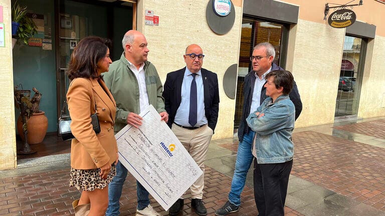 Taberna La Cepa, ganador de las segundas Jornadas Gastronómicas de la Alcachofa en Lorca organizadas por Hostelor