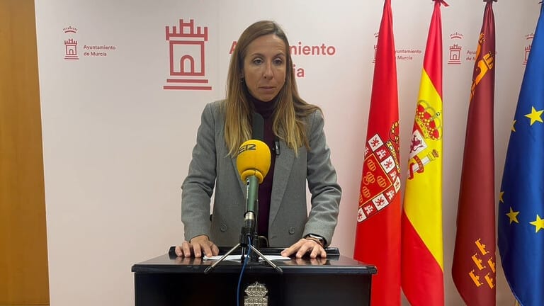 Esther Nevado: “El PP ha cambiado la reivindicación política y social del 8M por actos lúdicos festivos, que no combaten la desigualdad”