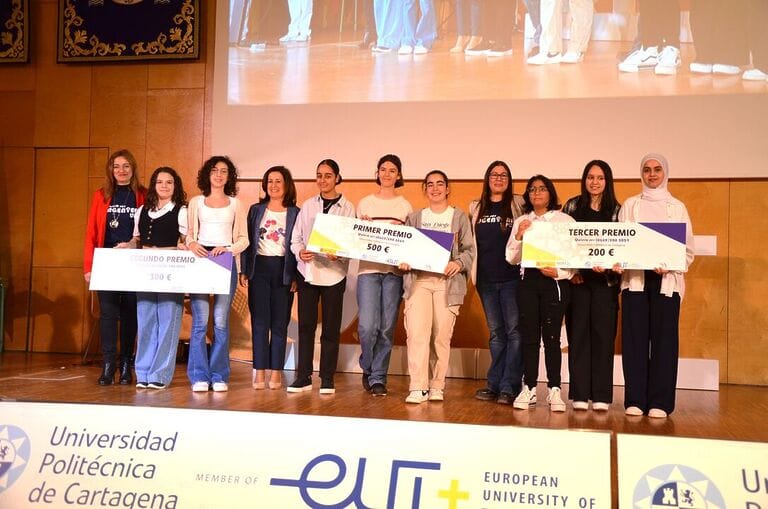 El IES El Bohío, IES La Basílica y el IES Pueblos de la Villa se hacen con los premios de la Gala `Quiero ser Ingeniera´