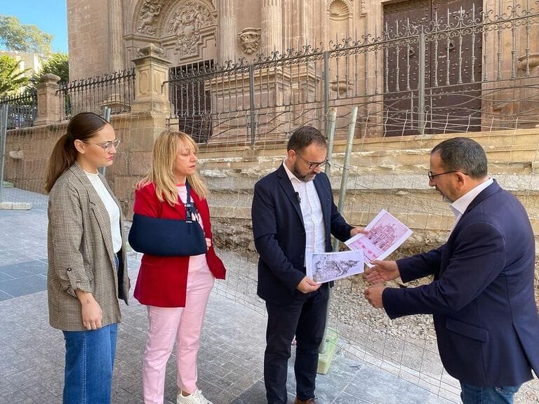 El PSOE de Lorca fuerza la convocatoria de una Comisión para investigar la demolición de la escalinata de San Patricio