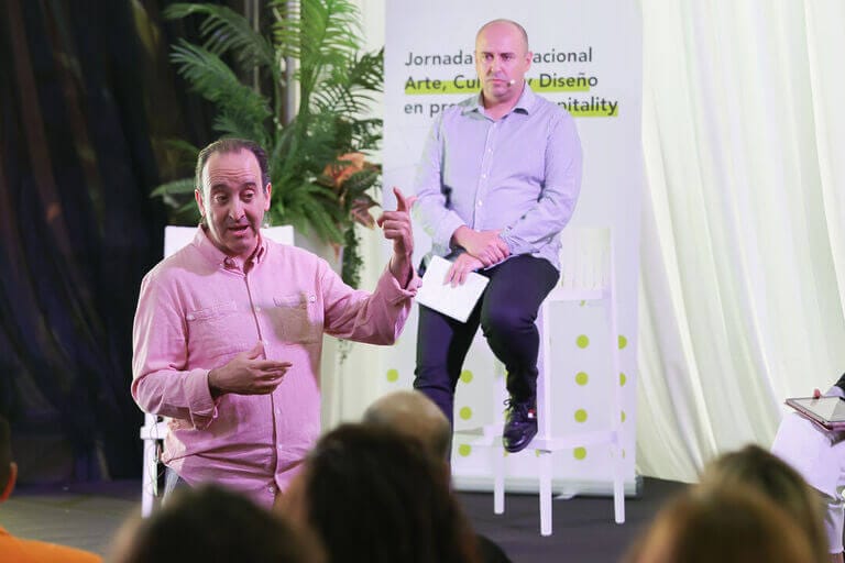 La apuesta por el contract de la FMY se materializa en una jornada internacional con la participación de nueve expertos