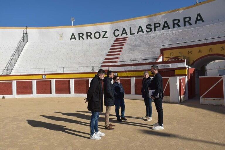El TARC inadmite el recurso interpuesto por el Colegio de Arquitectos de la Región de Murcia contra los pliegos del Ayuntamiento de Calasparra para el proyecto de la Plaza de Toros Municipal “La Caverina”