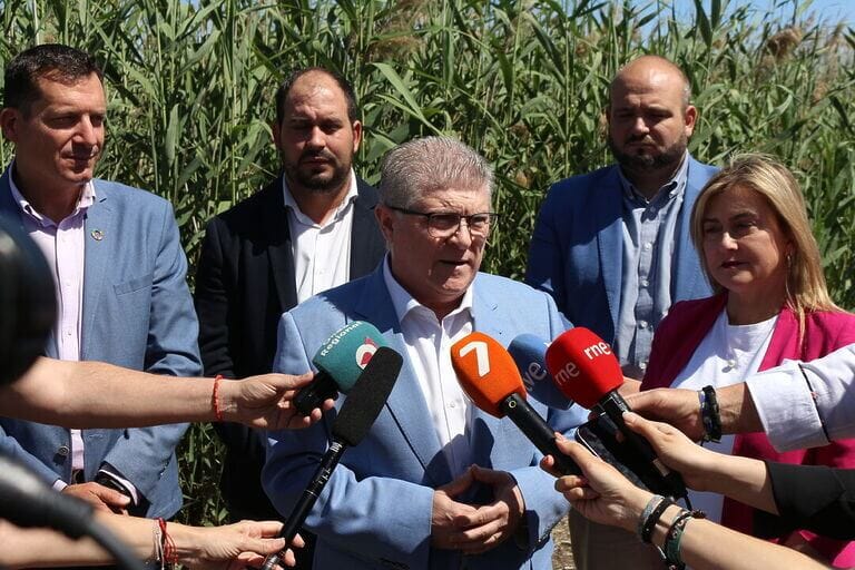 Pepe Vélez: “Mientras el PP y Vox mienten y propagan bulos sobre las causas de la degradación del Mar Menor, el PSOE está centrado en resolver el problema”