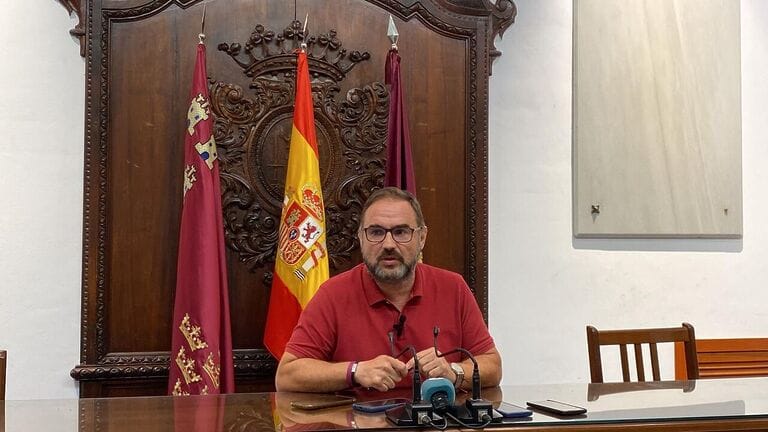 EL PSOE de Lorca pide al Ayuntamiento que siga colaborando con las ONGS que trabajan con personas vulnerables ante el riesgo que supone el pacto entre el PP y la extrema derecha