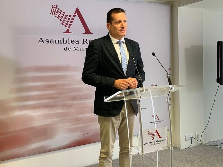 Manuel Sevilla: “El PP y Vox demuestran que su intención es reducir la protección del Mar Menor hasta la derogación de la ley”