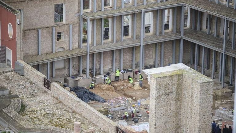 Cartagena recibirá más de 2 millones de euros para la puesta en valor del Pórtico del Teatro Romano