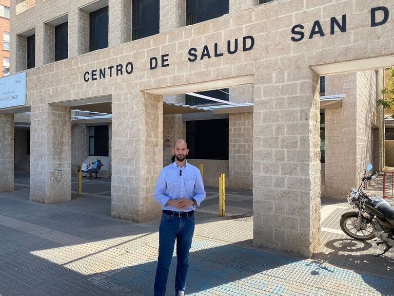 El PP de López Miras y Fulgencio Gil castiga a miles de lorquinos recortando las consultas en horario de tarde de los centros de salud de La Viña y San Diego 