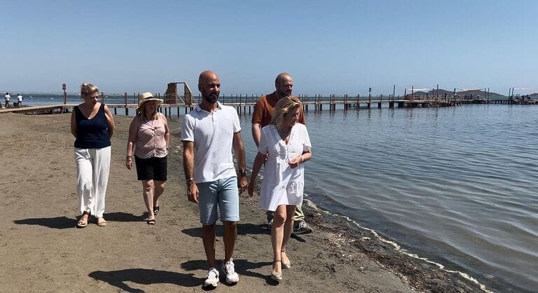 Manuel Torres: "La incapacidad del PP deja nuestras playas sin bañistas"