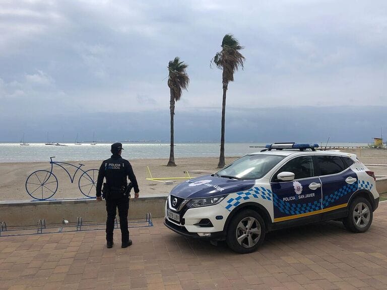 La Inspección de trabajo amonesta a los ayuntamientos de San Javier y la Manga