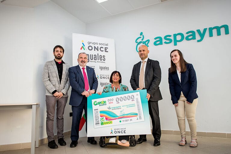 La Federación Nacional ASPAYM celebra su 45 aniversario en el cupón de la ONCE