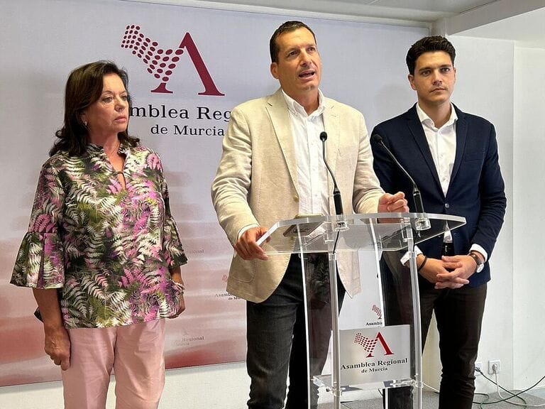 Manuel Sevilla: “Ahora es el momento de que el PP renuncie a desmantelar la Ley del Mar Menor y demuestre que de verdad ha roto con Vox”