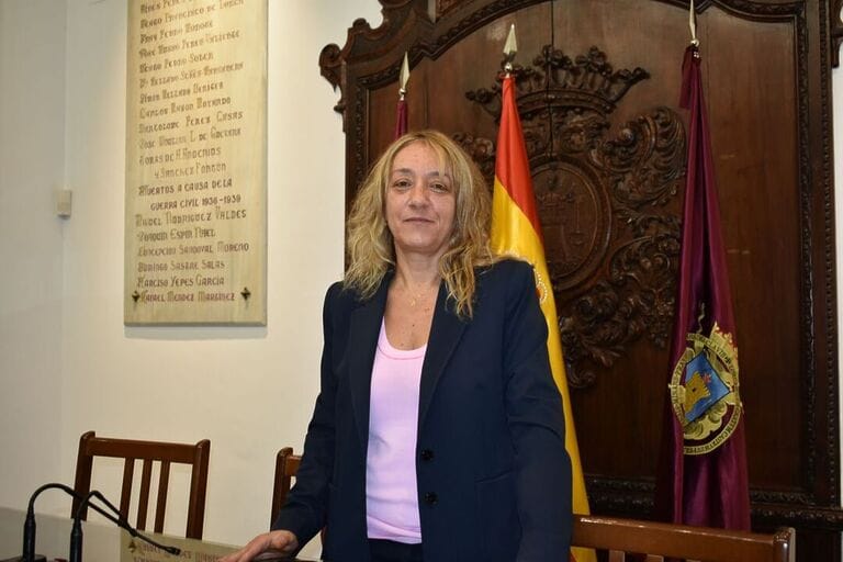 El PSOE denuncia el abandono del Teatro Guerra y exige su reapertura inmediata