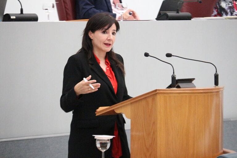 El PSOE impulsa medidas para implementar el protocolo de atención a la Sensibilidad Química Múltiple en el SMS