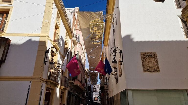 El PSOE denuncia el abandono de la Corredera y critica la falta de planificación del equipo de gobierno en Lorca