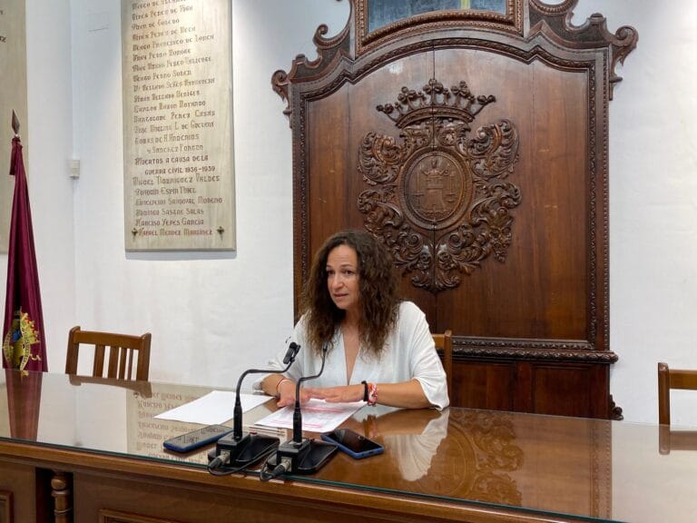Isabel Casalduero presenta su candidatura para liderar el PSOE de Lorca con un proyecto integrador y sin etiquetas