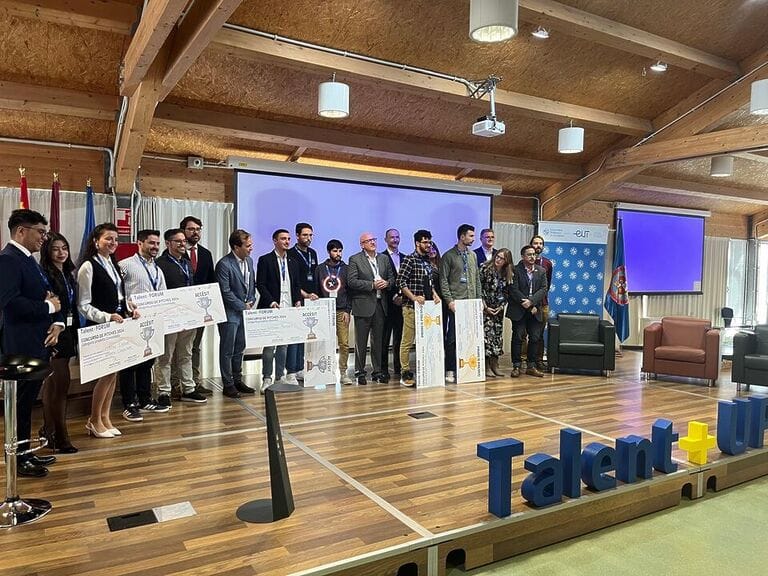 Egresados de la UPCT triunfan en el concurso de emprendimiento del Talent+Forum