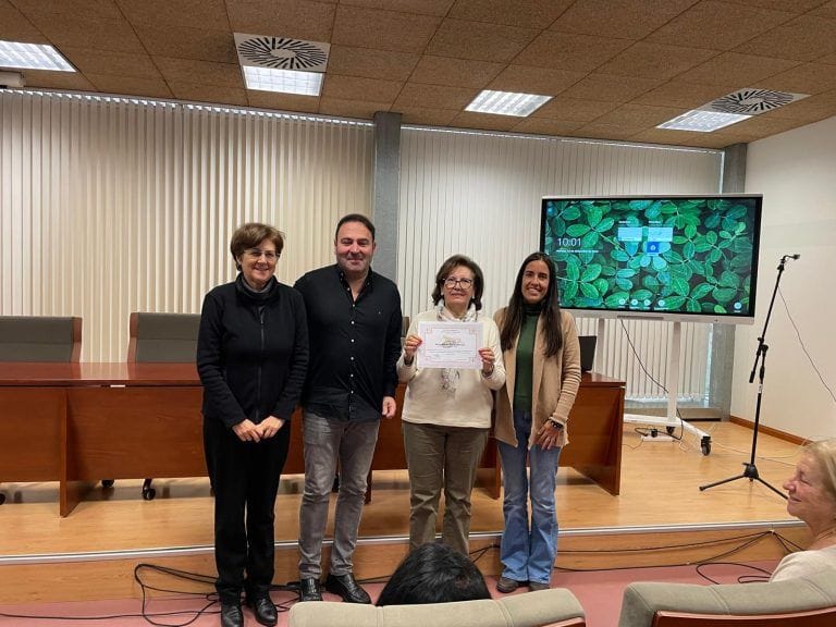 Premian una tesis que predice con un mes de antelación la polinización del olivo