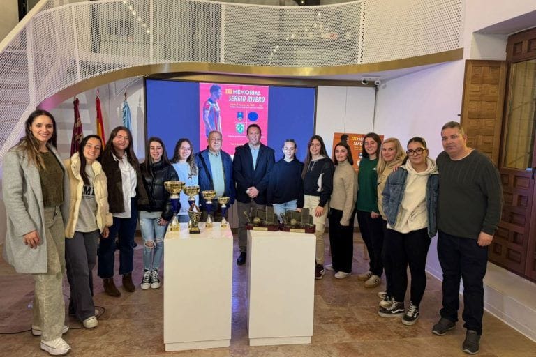 El III Memorial Sergio Rivero reunirá a cuatro equipos en Mula para rendir homenaje al fútbol local