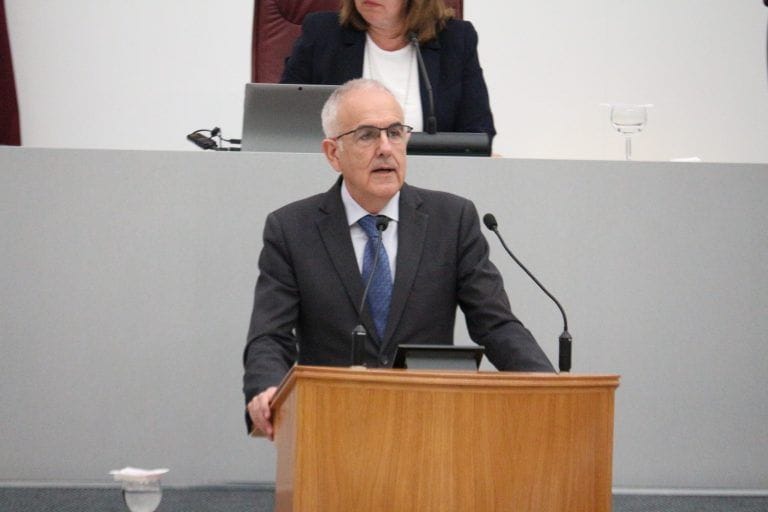 El PSOE exige soluciones urgentes para las líneas de alta tensión en Totana y propone un corredor energético subterráneo