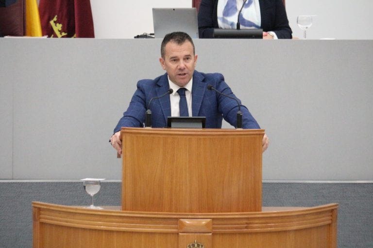 Fernando Moreno acusa al PP de usar la agricultura de la Región con fines partidistas