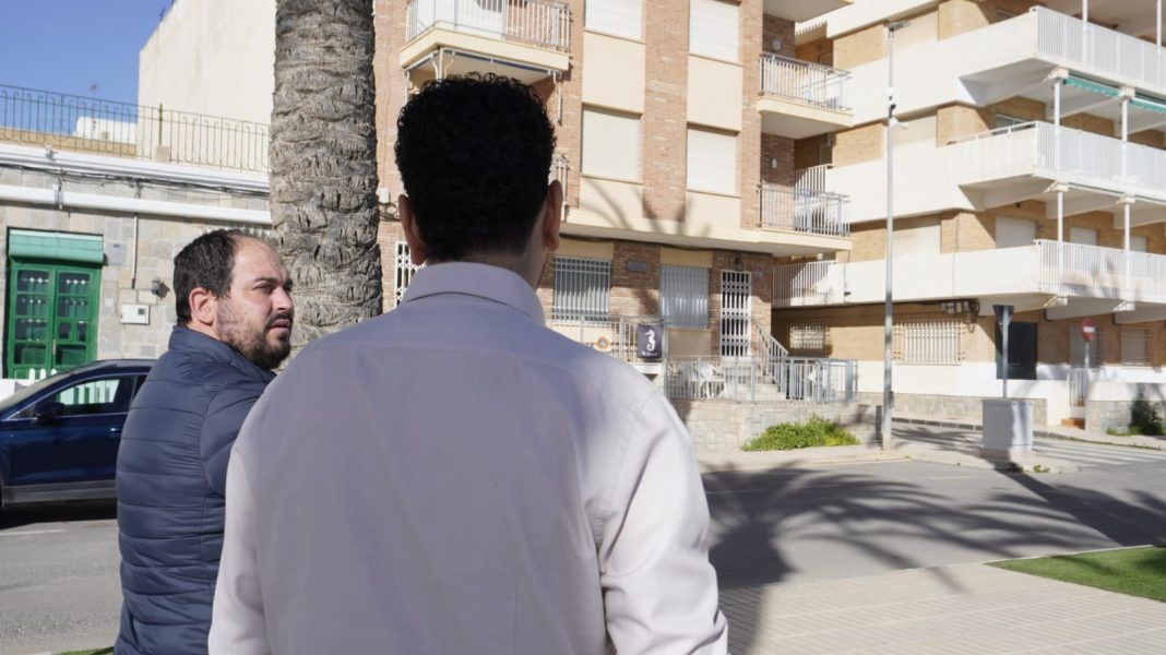 Los Alcázares moderniza su seguridad con un sistema de videovigilancia inteligente en playas y zonas concurridas