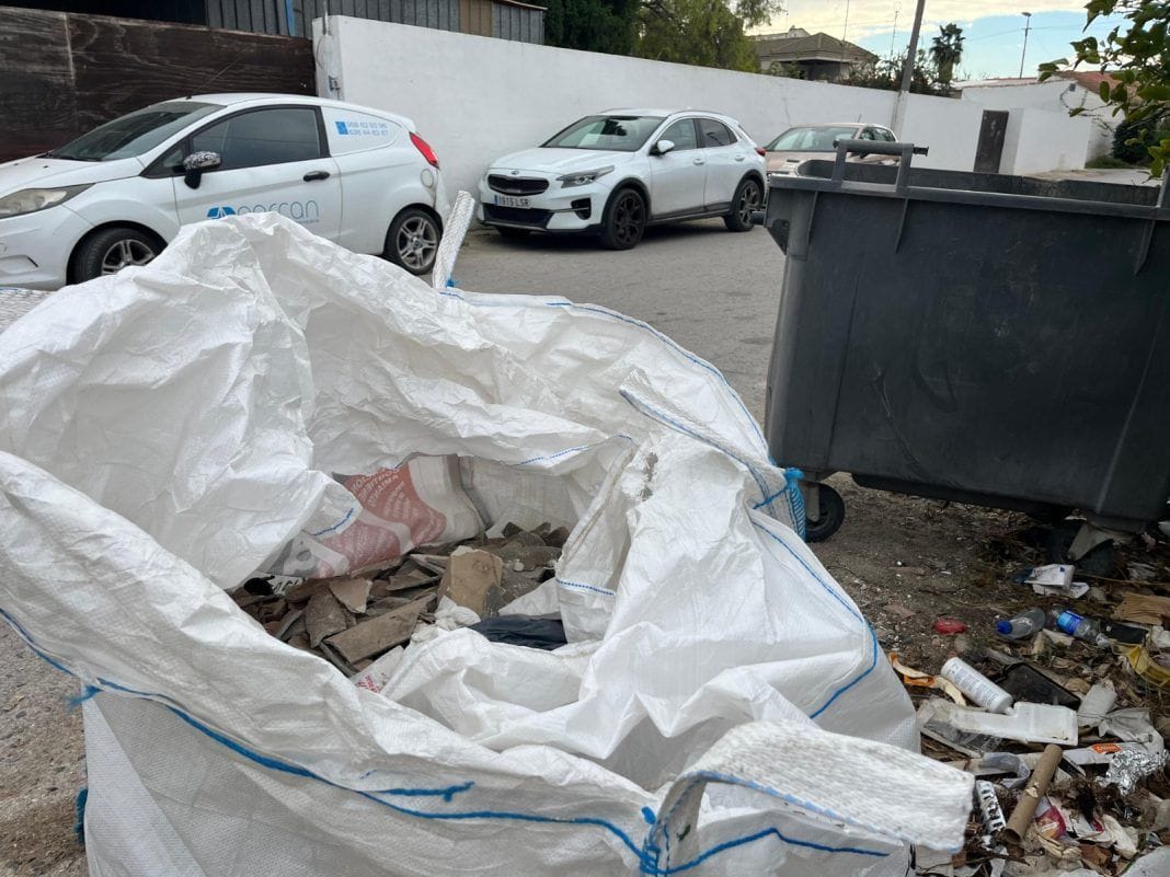 El PSOE alerta sobre focos de amianto en barrios y pedanías de Murcia