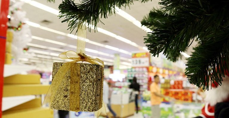 CCOO denuncia precariedad laboral en supermercados durante la campaña navideña