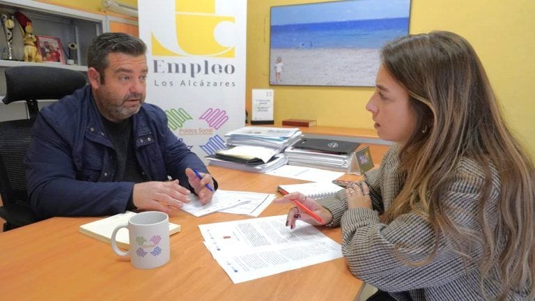 Los Alcázares impulsa el empleo juvenil con el programa ‘Mi Primer Empleo’