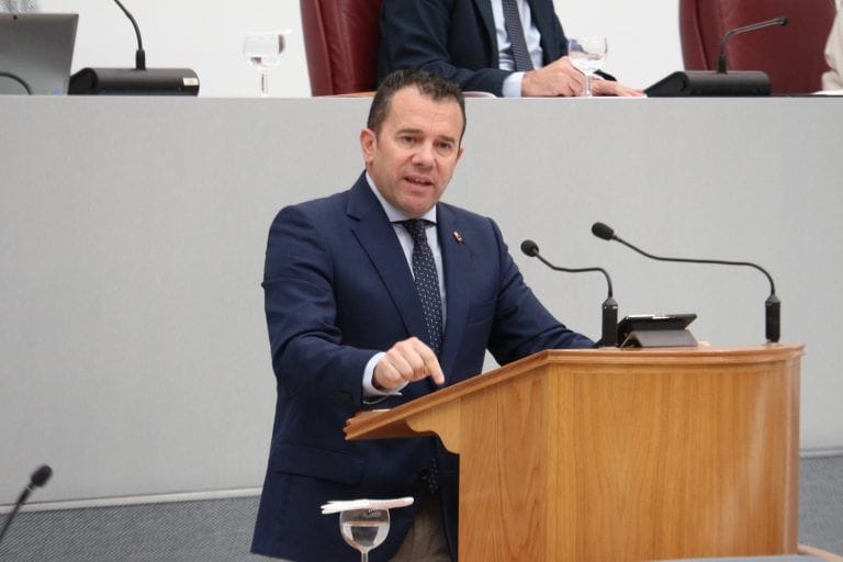 Fernando Moreno exige al Gobierno regional más ayudas directas para los agricultores afectados por la sequía