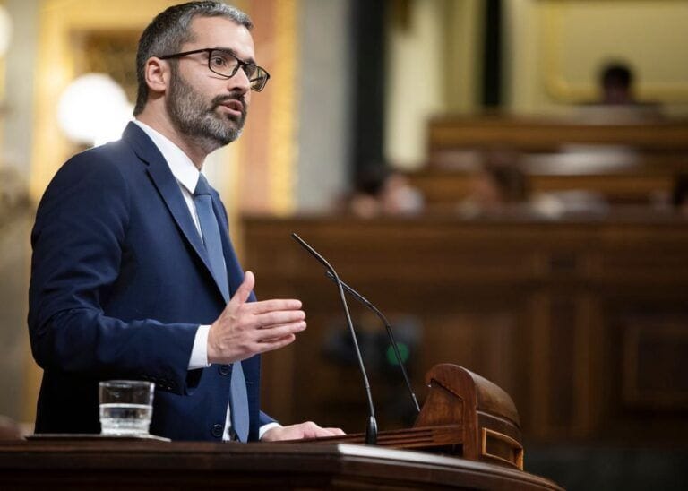 Francisco Lucas destaca las medidas sociales del Gobierno de España y critica el bloqueo del PP en la Región de Murcia