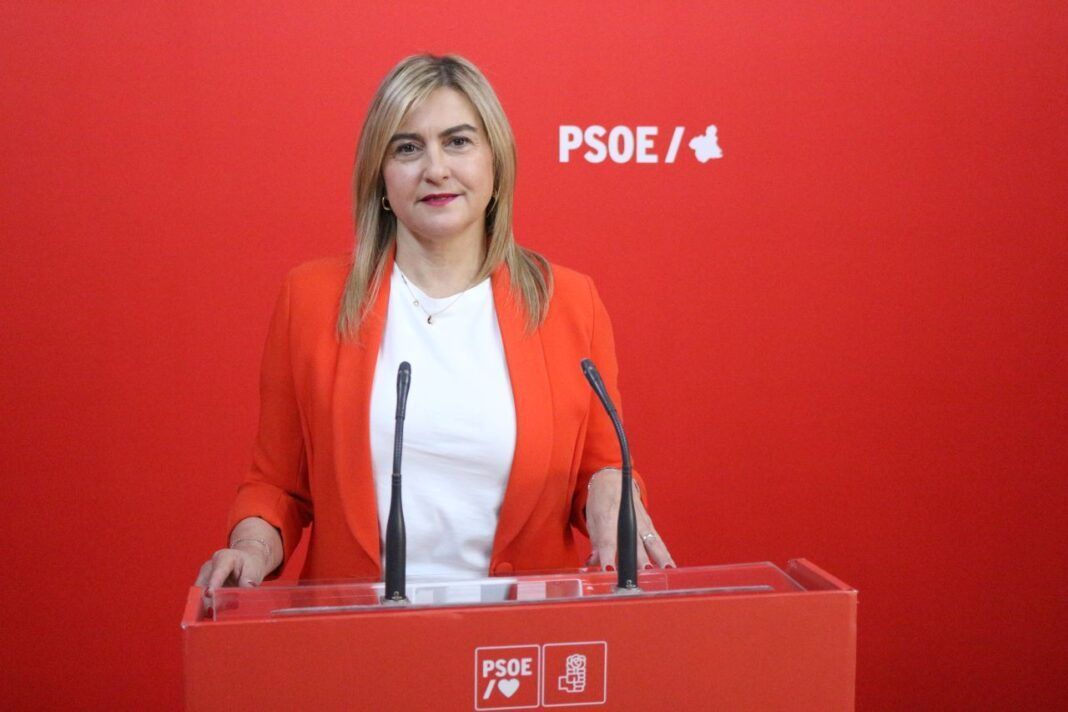 Carmina Fernández: “El Gobierno regional del PP sitúa a la Región de Murcia a la cola en empleo”