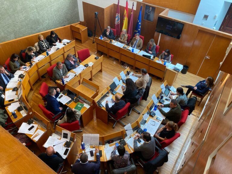 El PSOE denuncia el intento de desmantelar la residencia Domingo Sastre en Lorca