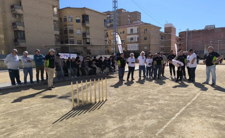 Los bolos cartageneros y los bolos huertanos sellan su hermanamiento en Cartagena