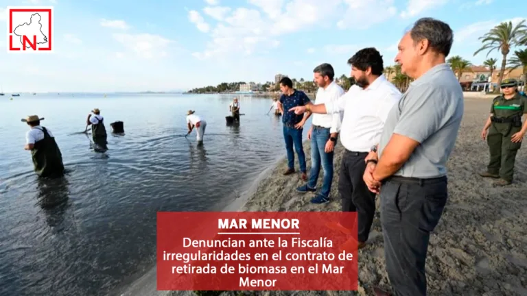 Denuncian ante la Fiscalía irregularidades en el contrato de retirada de biomasa en el Mar Menor