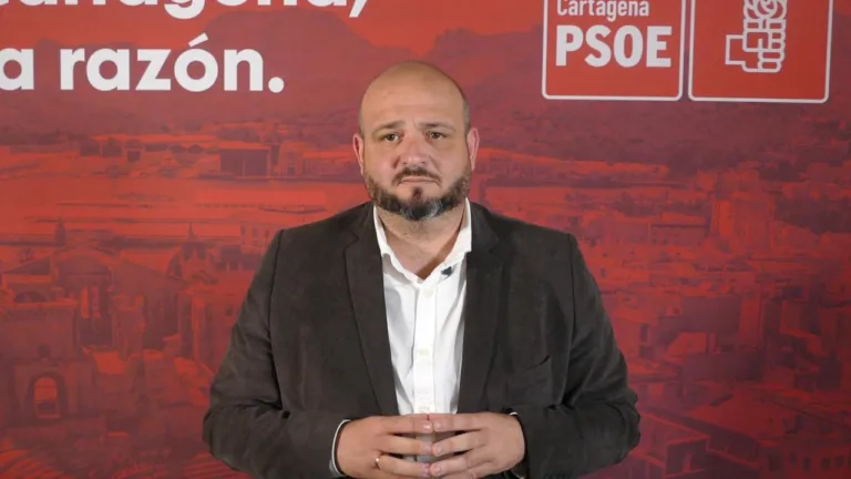 El PSOE denuncia cinco años perdidos en la elaboración del Plan de Ordenación de Playas en Cartagena