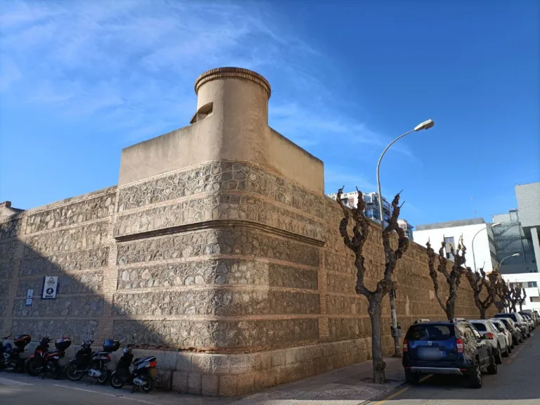 Huermur denuncia el derribo de la Cárcel Vieja y exige responsabilidades