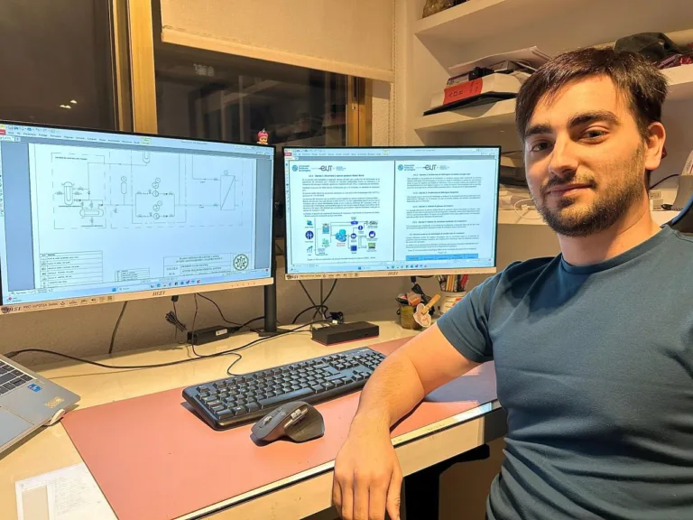Un alumno de la UPCT diseña un carguero propulsado con amoníaco verde para descarbonizar el transporte marítimo