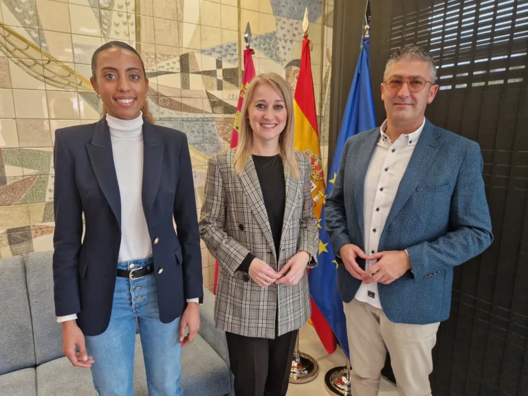 El Ayuntamiento de Alhama de Murcia solicita mejoras en infraestructuras y servicios al Gobierno de España