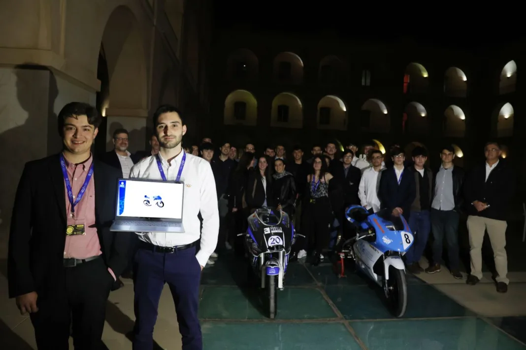 El equipo Moto UPCT presenta su prototipo ultraligero para competir en MotoStudent