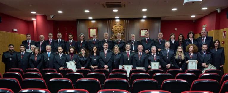 La Abogacía de Murcia reconoce la trayectoria de excelencia de sus letrados en la festividad de San Raimundo de Peñafort