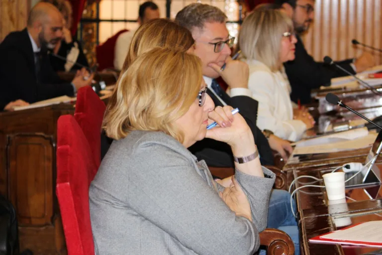 El PSOE denuncia el abandono de los centros de la mujer en Murcia y exige medidas urgentes al Gobierno de Ballesta