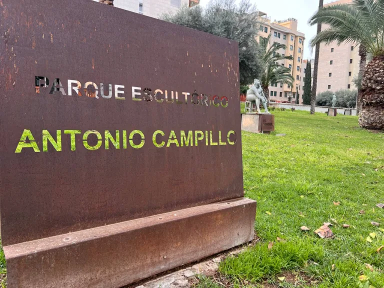 Huermur consigue la protección cultural definitiva de las esculturas del Parque Antonio Campillo
