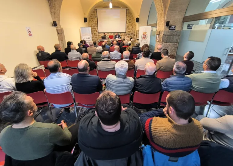 Los aficionados reclaman la apertura de un Museo del Fútbol Cartagenero