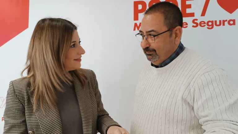 El PSOE desmonta el relato del PP sobre la reducción de la deuda en Molina de Segura y denuncia su parálisis en la gestión municipal