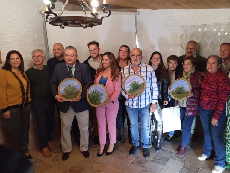 El Restaurante La Cuesta, ‘Lucero Trail’ y colectivos locales, galardonados en los IV premios ‘Garbancillo de Oro’ de Tallante